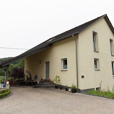 Apartment With Terrace And View Merschbach Esterno foto
